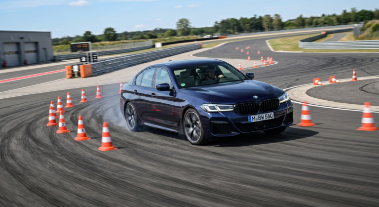 Test Pneus Été AUTO BILD 2026 (245/45 R19) : Hankook Gagne, la Marque Budget Giti Crache dans le Top 5