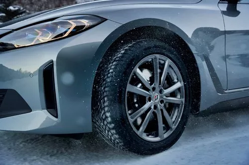 Bridgestone Blizzak 6 Vignette 1920x1279