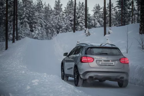 Bridgestone Blizzak LM-005 Vignette 3600x2400