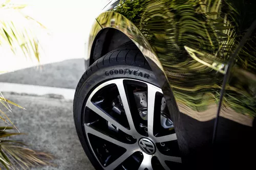 GoodYear Eagle F1 Asymmetric 5 Vignette 5760x3840