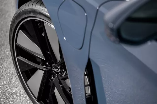 GoodYear Eagle F1 Asymmetric 5 Vignette 5472x3648