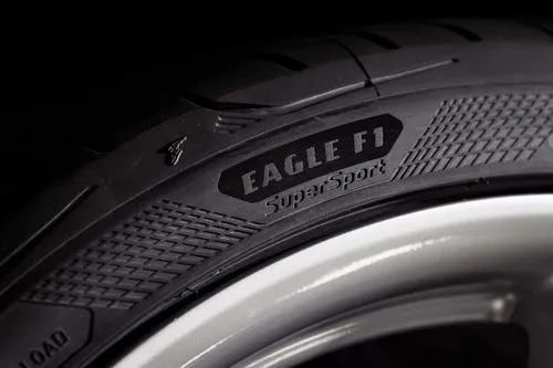 Goodyear Eagle F1 Supersport Vignette 4681x3121