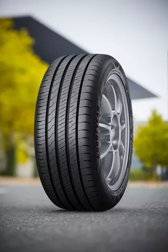 Goodyear Efficient Grip Performance 2 Vignette 5753x8630