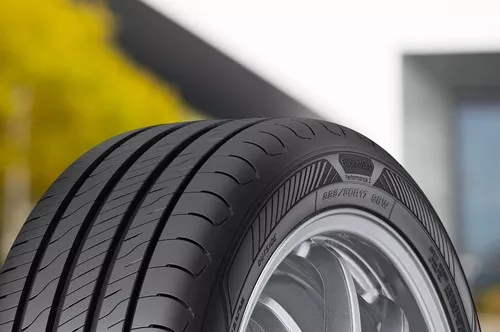 Goodyear Efficient Grip Performance 2 Vignette 8688x5771