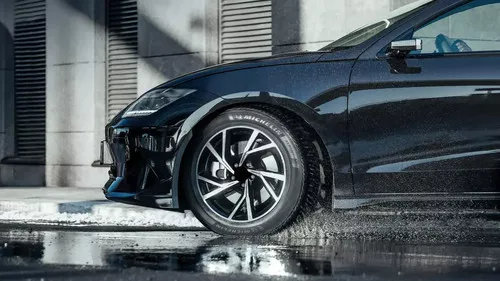 Michelin ALPIN 7 Vignette 1000x562