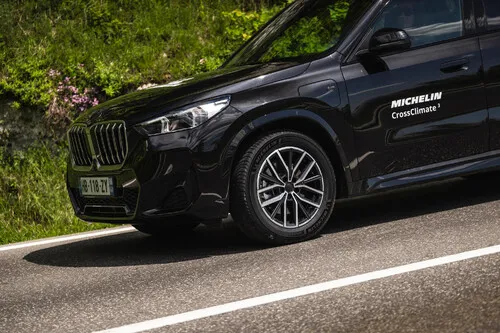 Michelin CrossClimate 3 Vignette 2000x1333