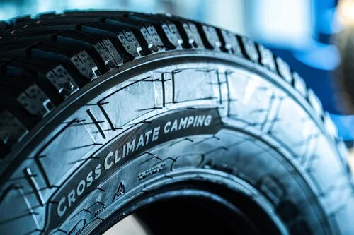 Michelin CrossClimate Camping Vignette 1920x1279