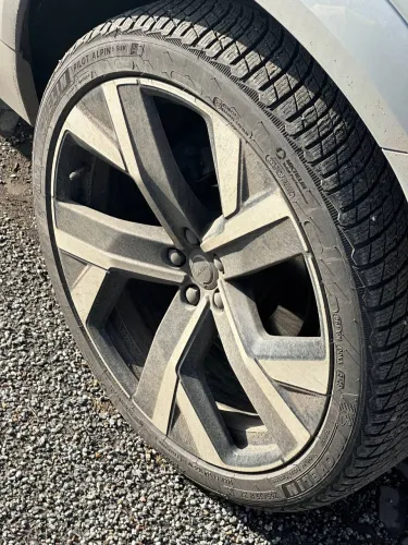 Michelin PILOT ALPIN 5 SUV Vignette 168x225