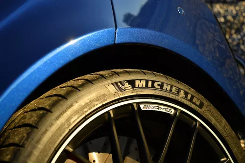 Michelin Pilot Sport 4 S Vignette 1200x800