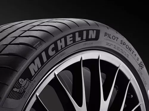 Michelin Pilot Sport 4 S Vignette 1280x961