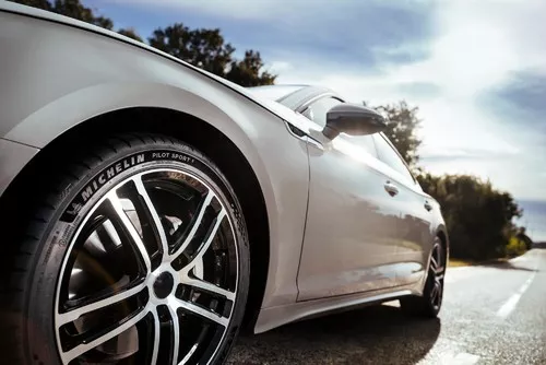 Michelin Pilot Sport 5 Vignette 2000x1334