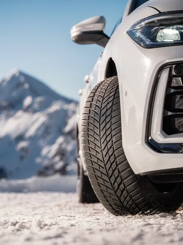 Nokian Seasonproof 2 Vignette 1440x1920