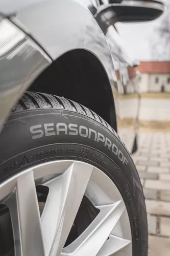 Nokian Seasonproof Vignette 6336x9504
