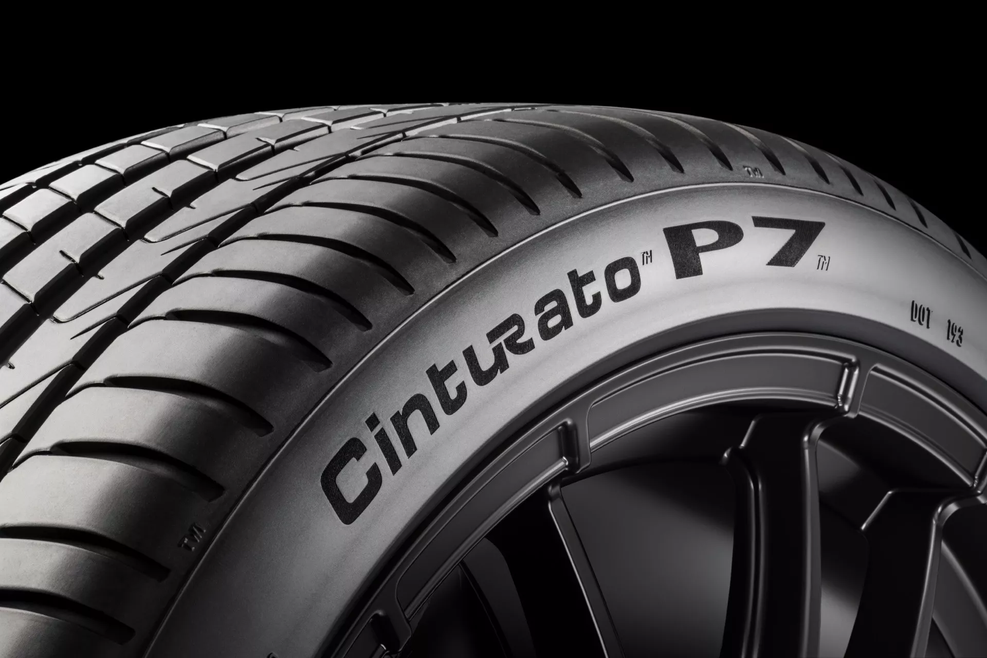Pirelli Cinturato P7 C2 Image