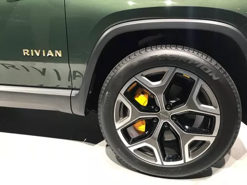 Pirelli Scorpion Verde Vignette 1632x1224