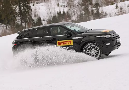 Pirelli Scorpion Winter Vignette 1000x700