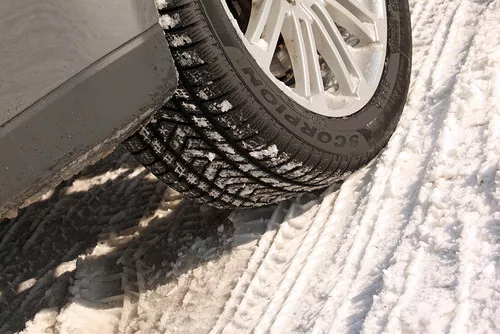 Pirelli Scorpion Winter Vignette 1000x667
